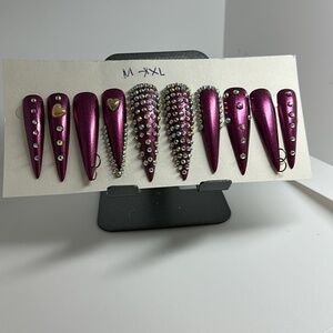 Medium Size Press On Nails